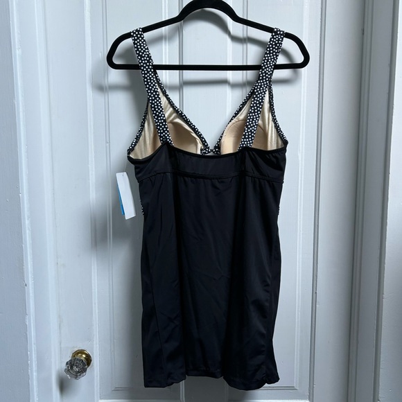 Maxine Swimdress New With Tags Vintage Dead Stock Black and White Print Size 16 - Picture 2 of 12